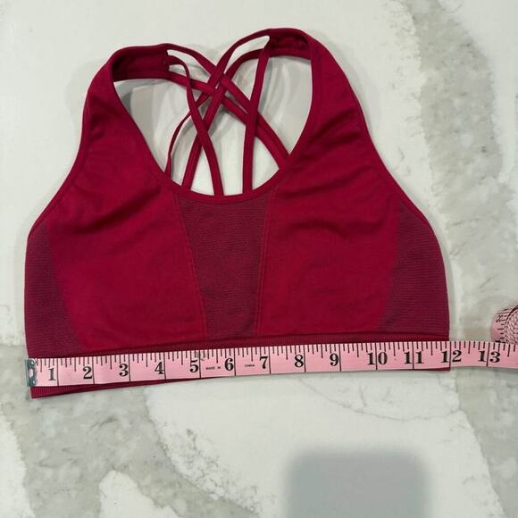 Fabletics Strappy Racerback Sports Bra Women's Small Red Mesh Details Low Impact - Picture 6 of 7